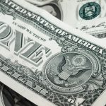 Приобретение карты для теневых транзакций за границей: риски и последствия