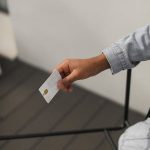 Использование банковских карт на eBay для теневых операций и минимизация рисков