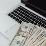 Как купить банковскую карту Visa