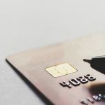 Карты для теневых операций на биржах: как заказать и использовать